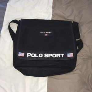 Polo sport laptop and notebook holder.